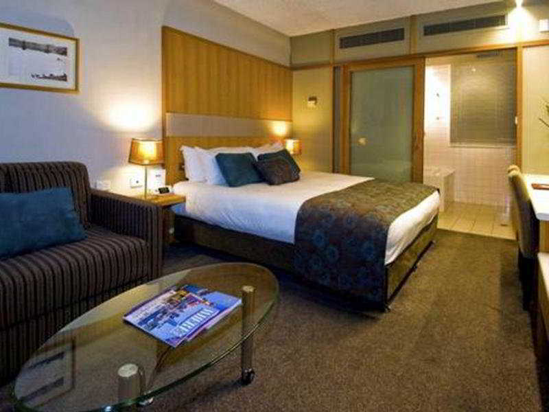 Zagame'S House Hotel Melbourne Room photo